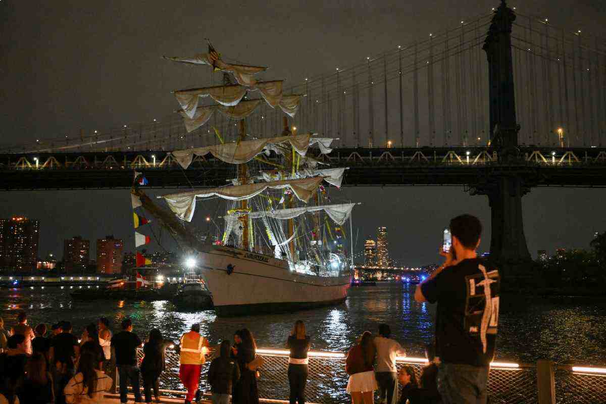 Accidente del Buque Cuauhtémoc
