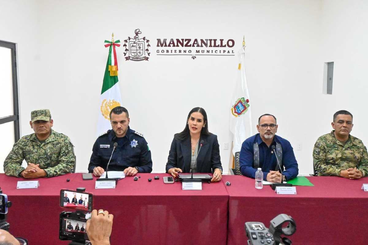 Cae red de policías municipales en Manzanillo, Colima; los acusan de colaborar con el CJNG