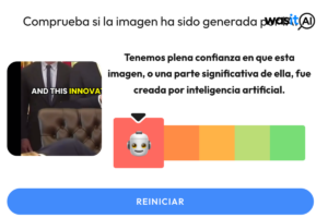 Es falso que el presidente de Estados Unidos se haya golpeado en la cabeza. El video original fue modificado con inteligencia artificial. 