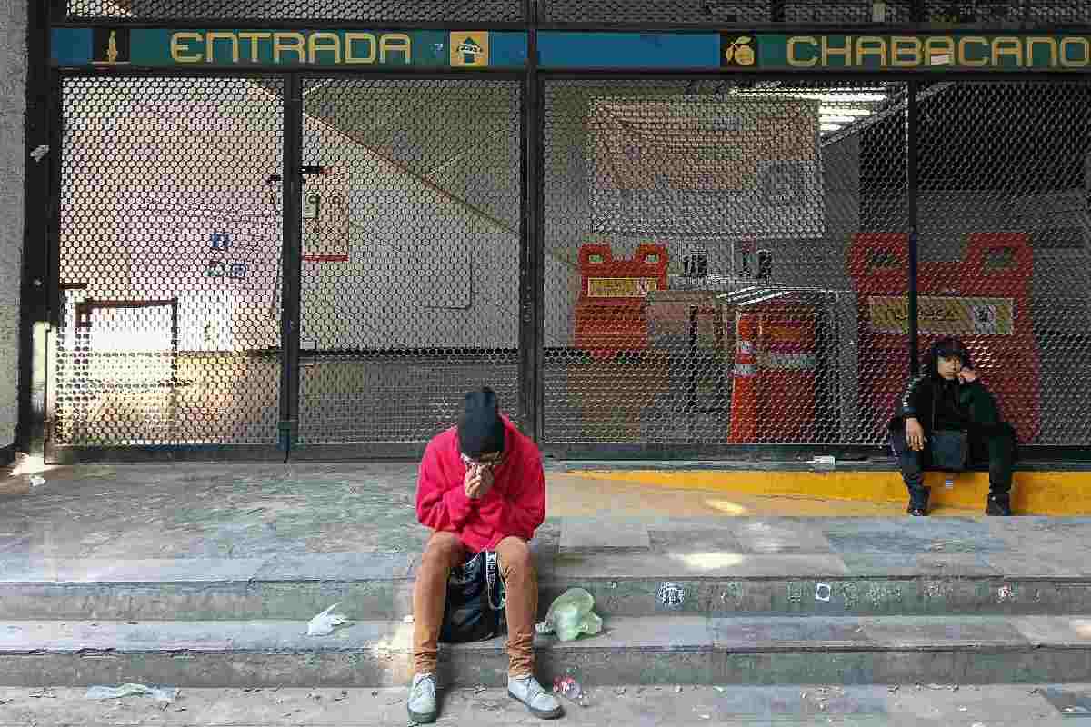 Cierre de estaciones línea 2 metro