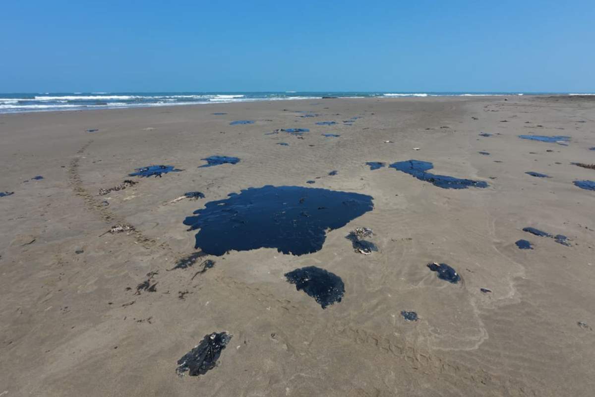 El informe cuenta con registros de derrames en el Golfo que datan de hace 20 años. Foto: Cuartoscuro