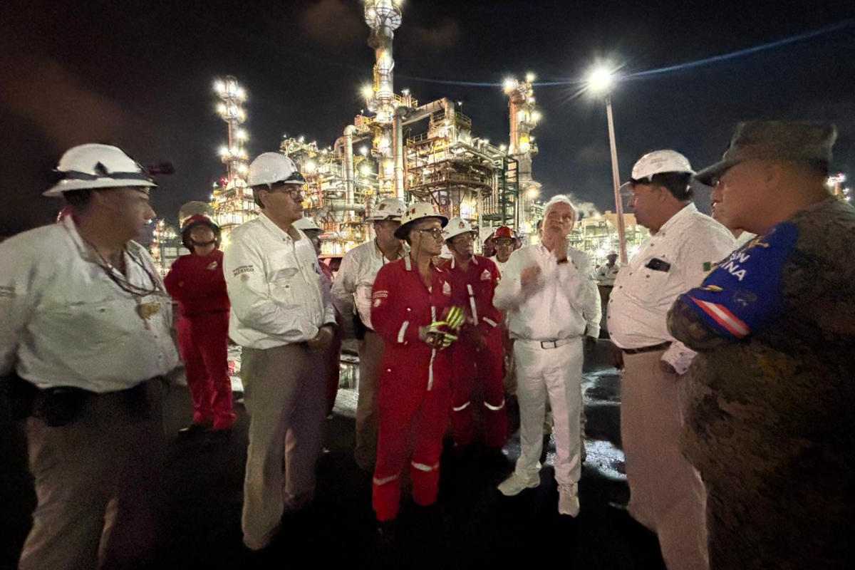 Director Pemex incendio dos bocas