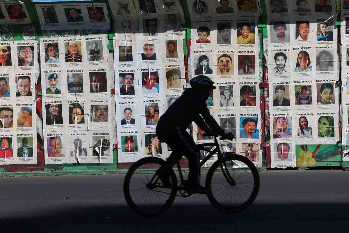 Glorieta desaparecidos México alto comisionado