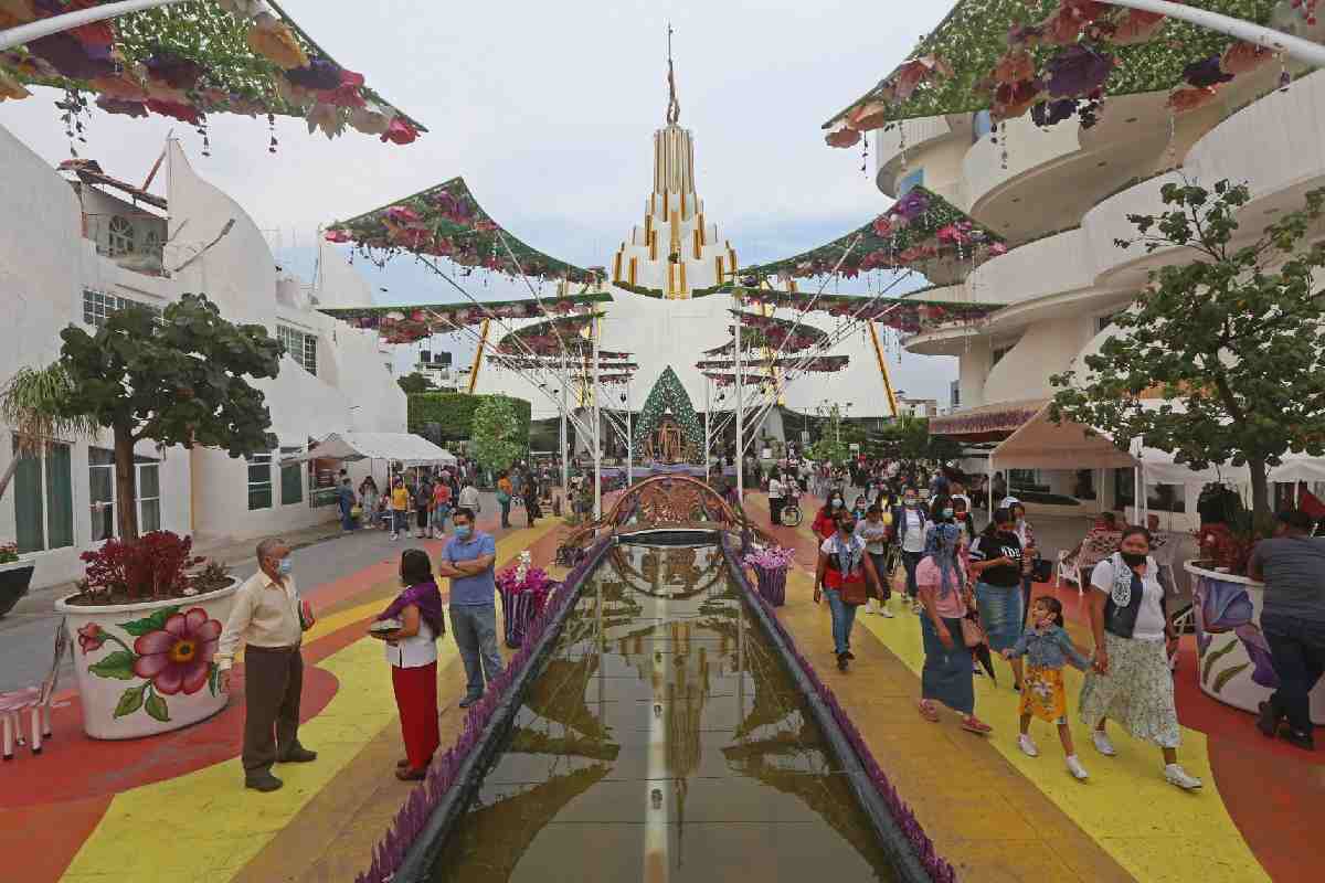 Gobierno y víctimas discrepan sobre cierre del caso contra La Luz del Mundo; FGR impulsa reapertura