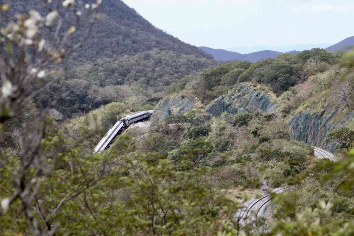 Liberan a chofer y al jefe de despachadores del Tren Interoceánico tras resarcir daño a víctimas 