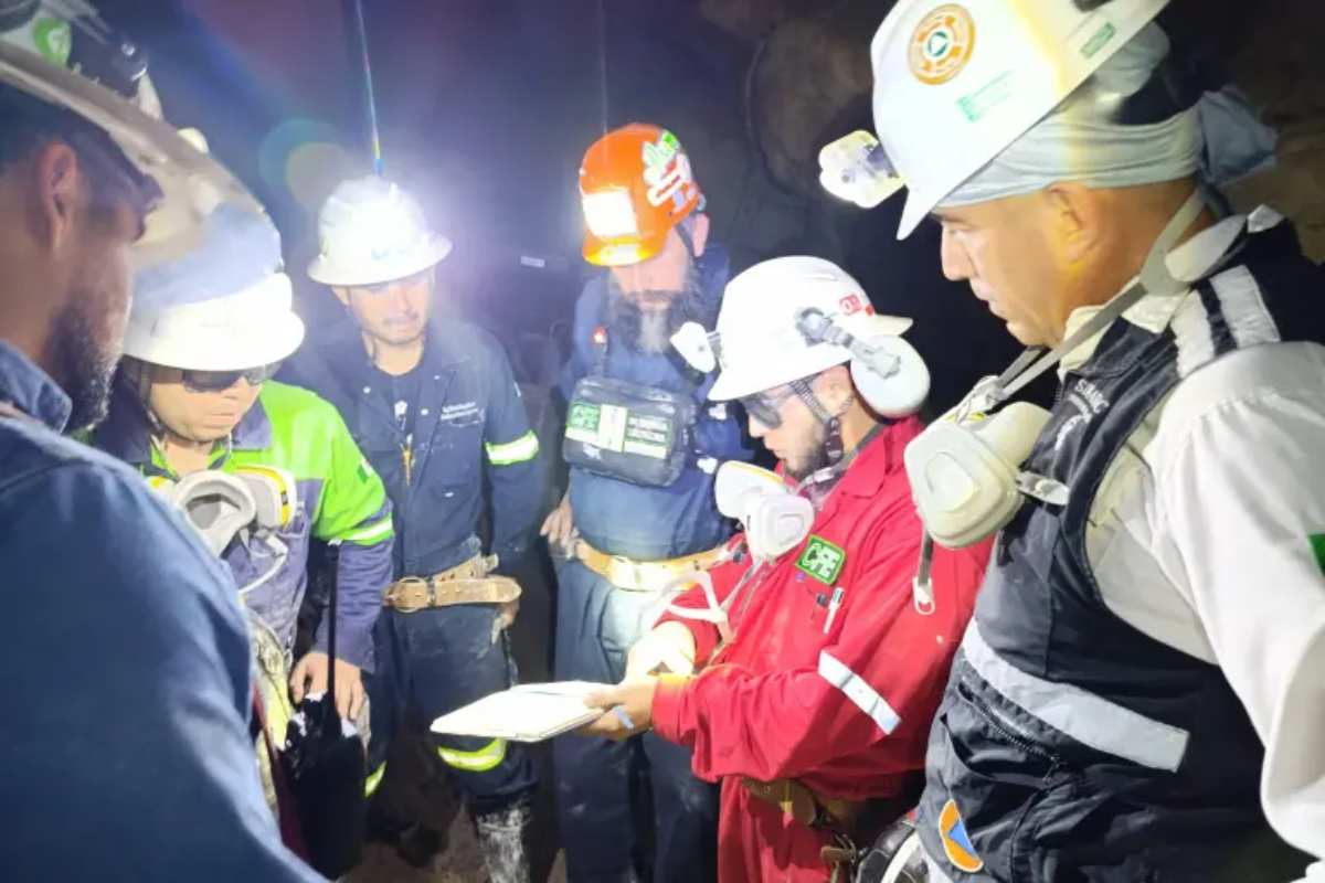 Localizan vehículo que operaba minero atrapado en mina de El Rosario, Sinaloa a un mes del derrumbe