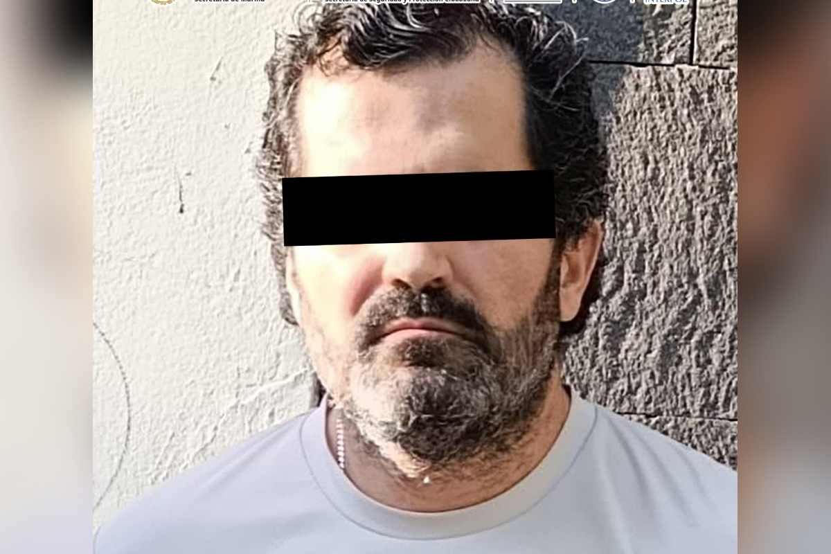 México busca la deportación del contralmirante Fernando Farías Laguna tras su detención en Argentina