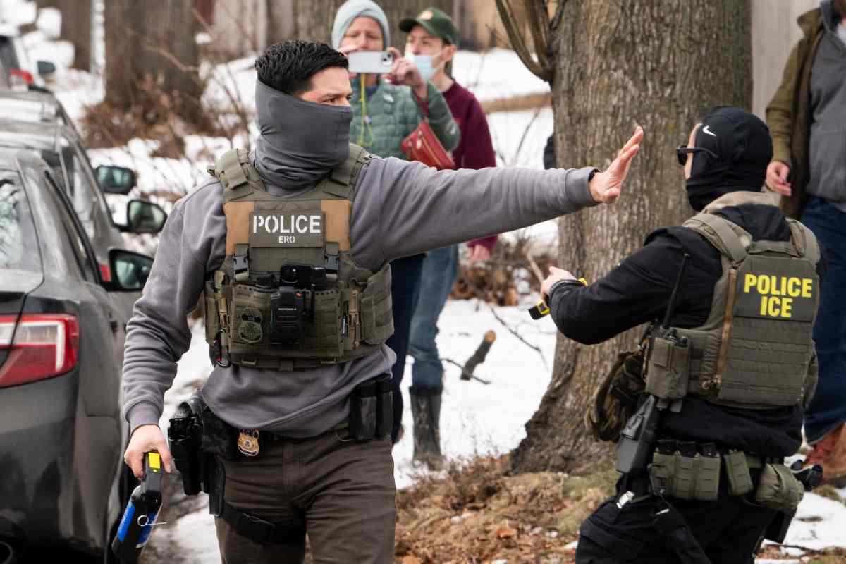 Muere otro mexicano bajo custodia del ICE; SRE señala deficiencias en centros de detención