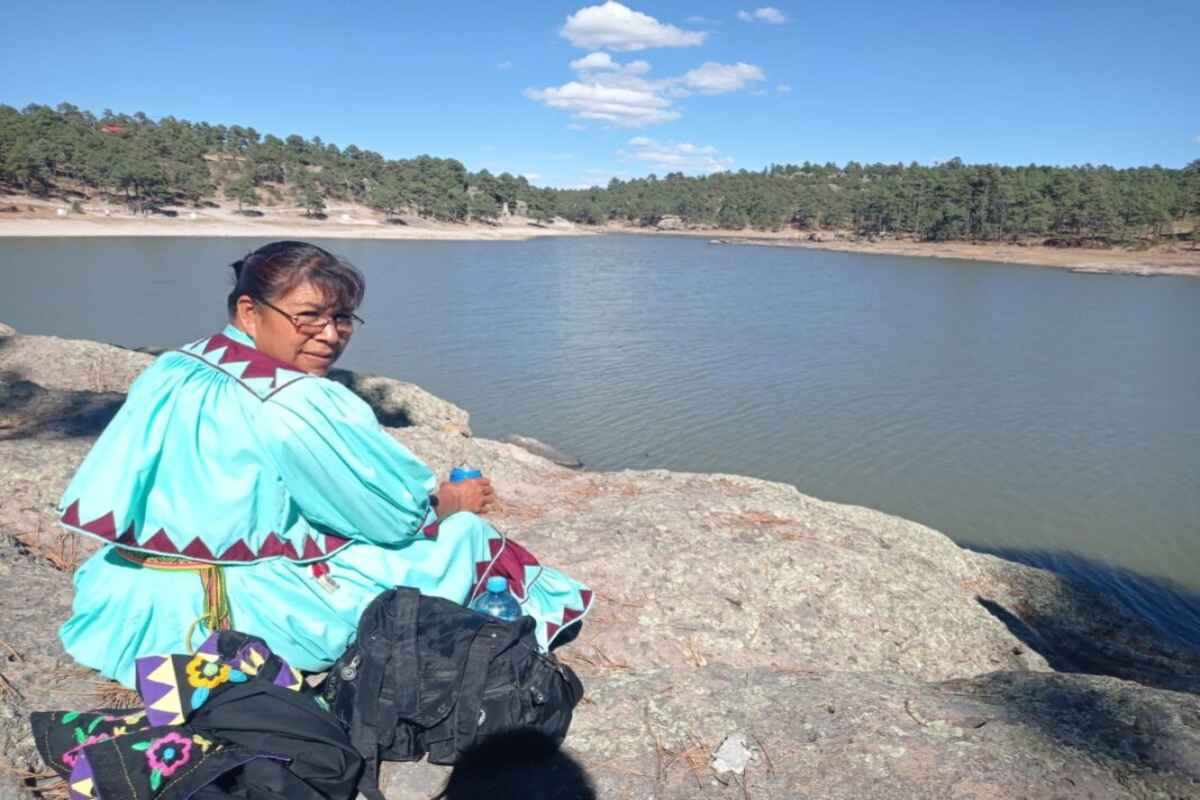 Mujeres indígenas intérpretes en Chihuahua tienen esquemas informales y sin reconocimiento