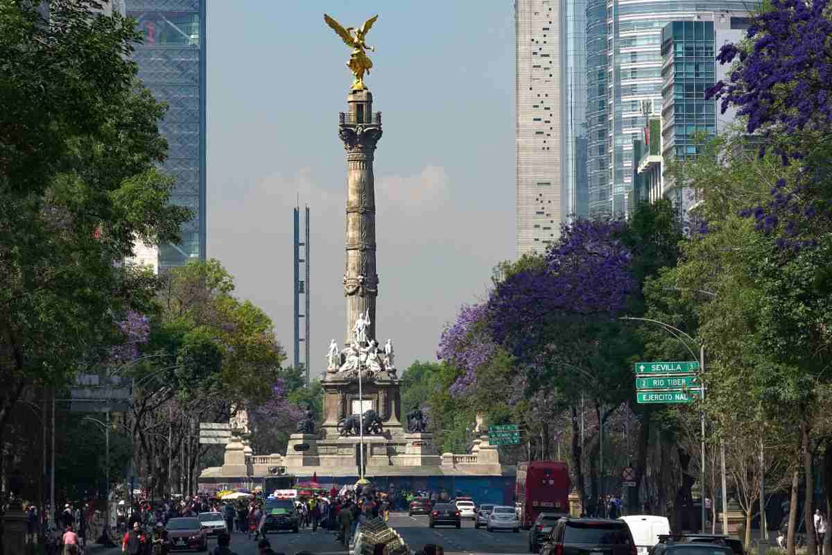 Precriterios de Hacienda dibujan un 2027 favorable, pero con riesgos por seguridad, T-MEC y EU