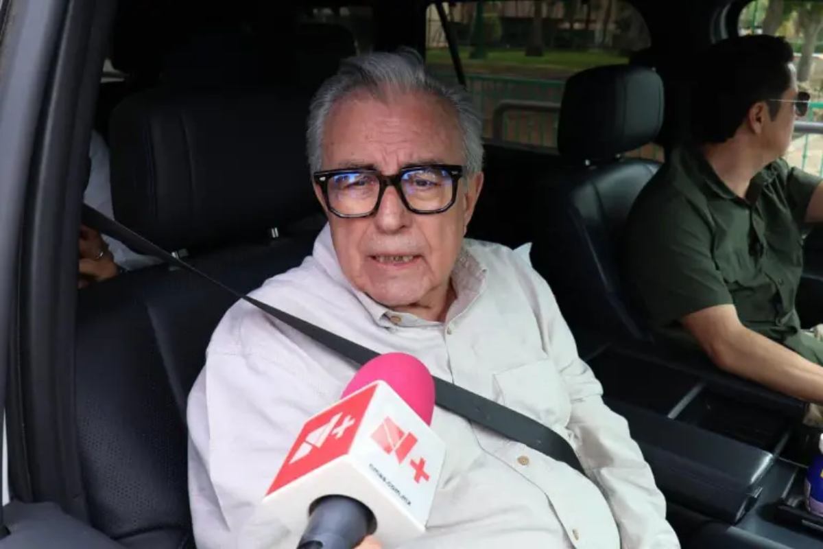 Rocha asegura que cuenta con respaldo de Sheinbaum; continuará en Sinaloa pese a acusaciones de EU