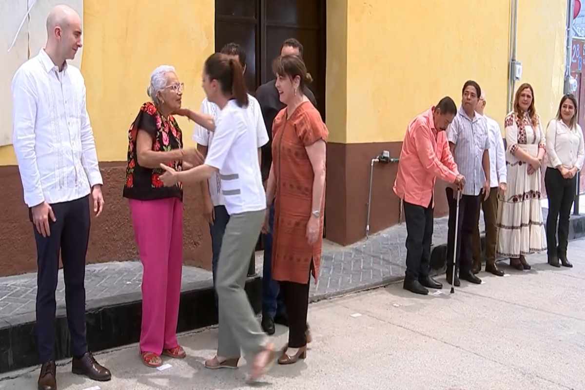 Sheinbaum encabeza en Morelos una guardia de honor a Emiliano Zapata por su 107 aniversario luctuoso