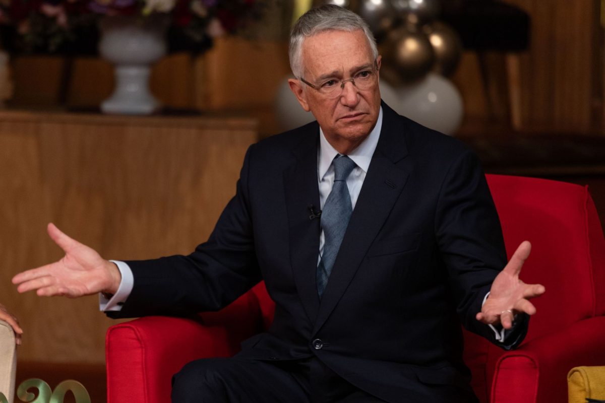 Tribunal Electoral desecha denuncia de Salinas Pliego contra Morena por uso de su imagen en un spot