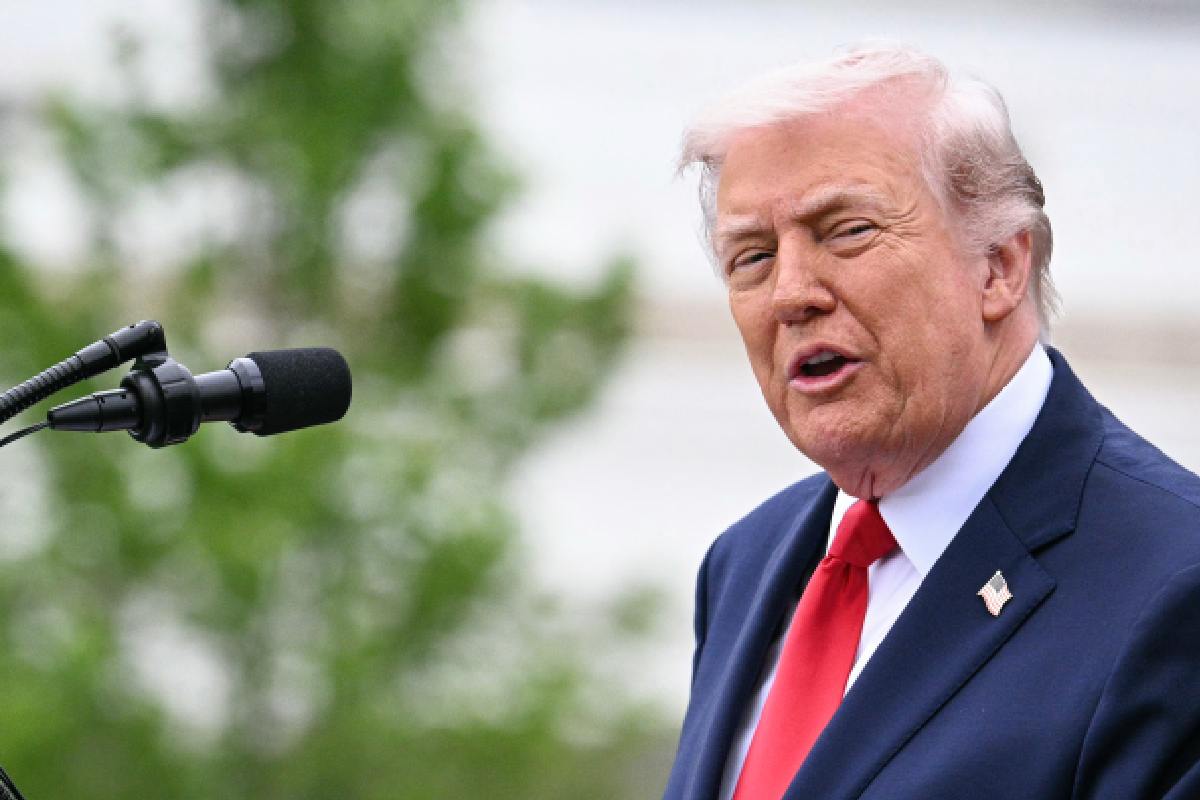 Trump contempla mantener bloqueo naval contra Irán por "meses" en caso de ser necesario