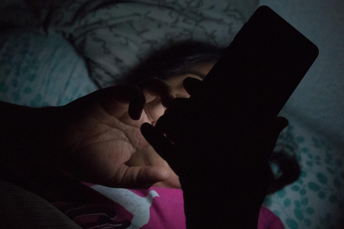 Uso celular recomendaciones internet ciberseguridad
