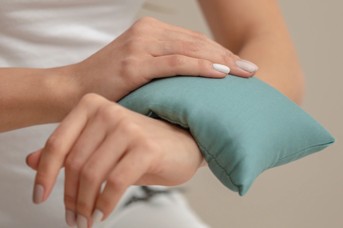 Costal de arroz: La solución sencilla y económica para cólicos y dolor muscular sin almohadilla de gel