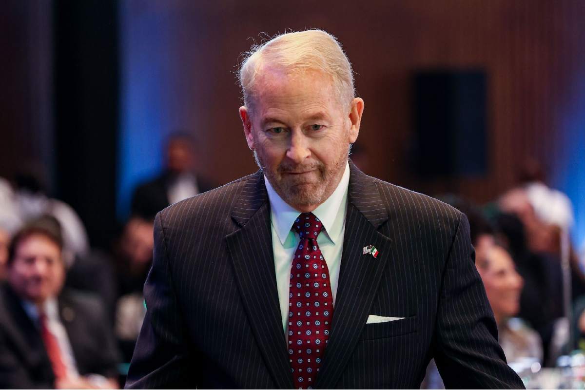 Embajador Ronald Johnson destaca cooperación de México en baja de muertes por sobredosis en EU