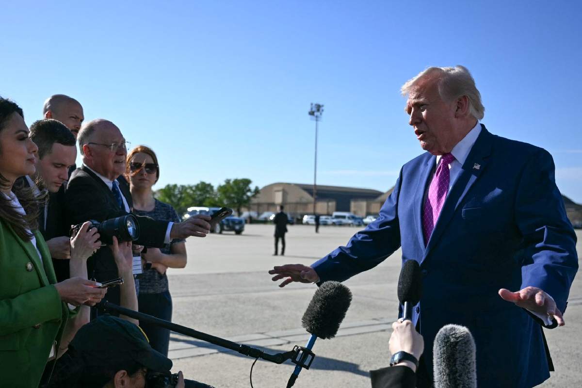 “Lo abriremos con o sin Irán”: Trump insiste en reabrir Ormuz previo al diálogo en Pakistán