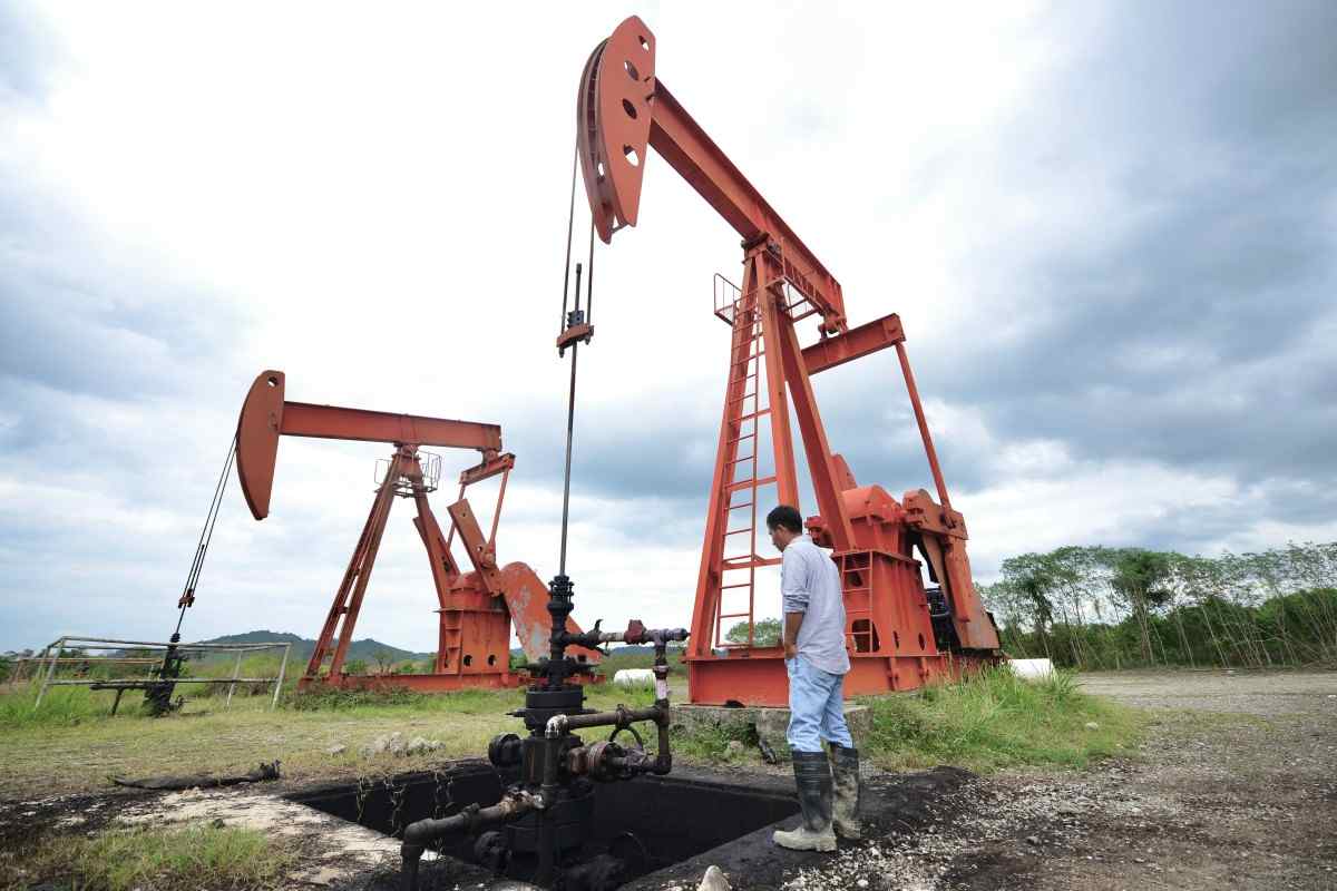 La explotación de gas natural con "fracking" inquieta a campesinos en México