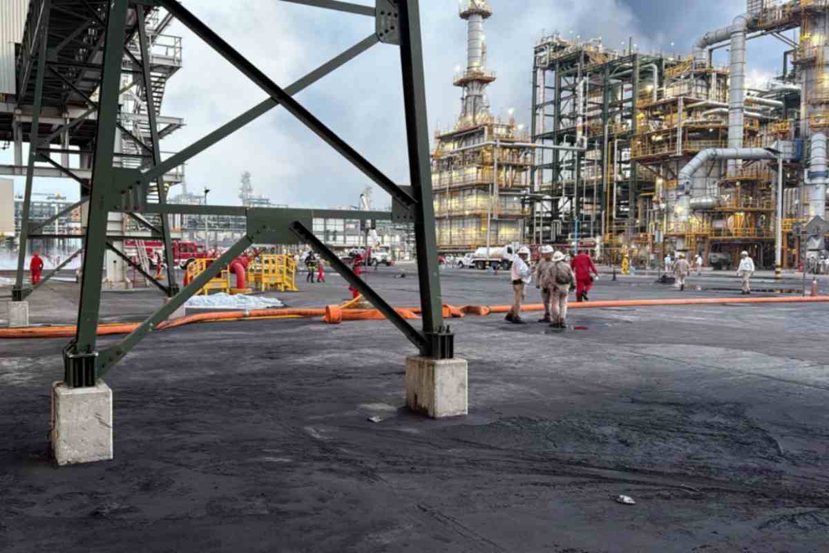 incendio refinería dos bocas