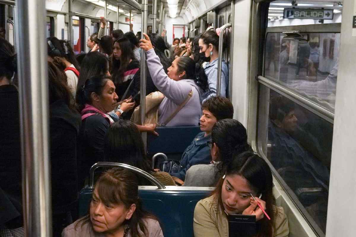 El Metro no necesita solo mantenimiento, necesita renovación total”: Brugada; descarta subir la tarifa