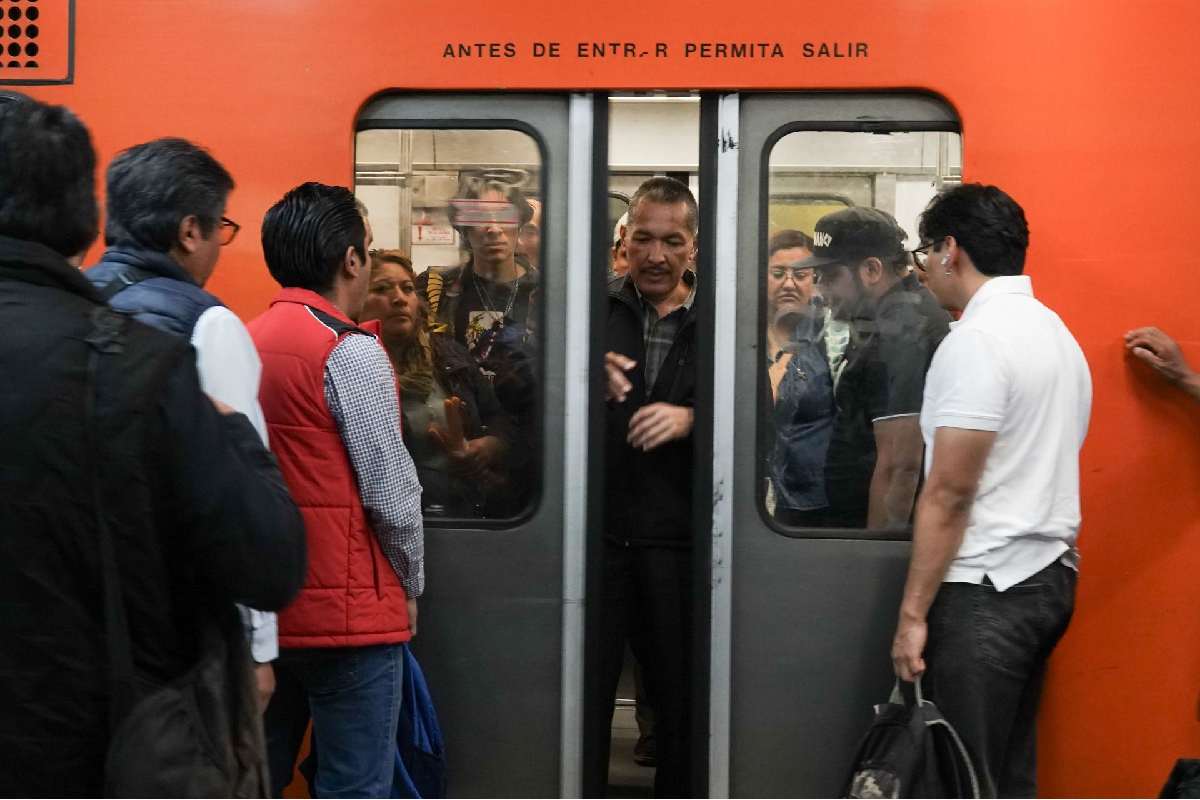 "El Metro no necesita solo mantenimiento, necesita renovación total”: Brugada; descarta subir tarifa