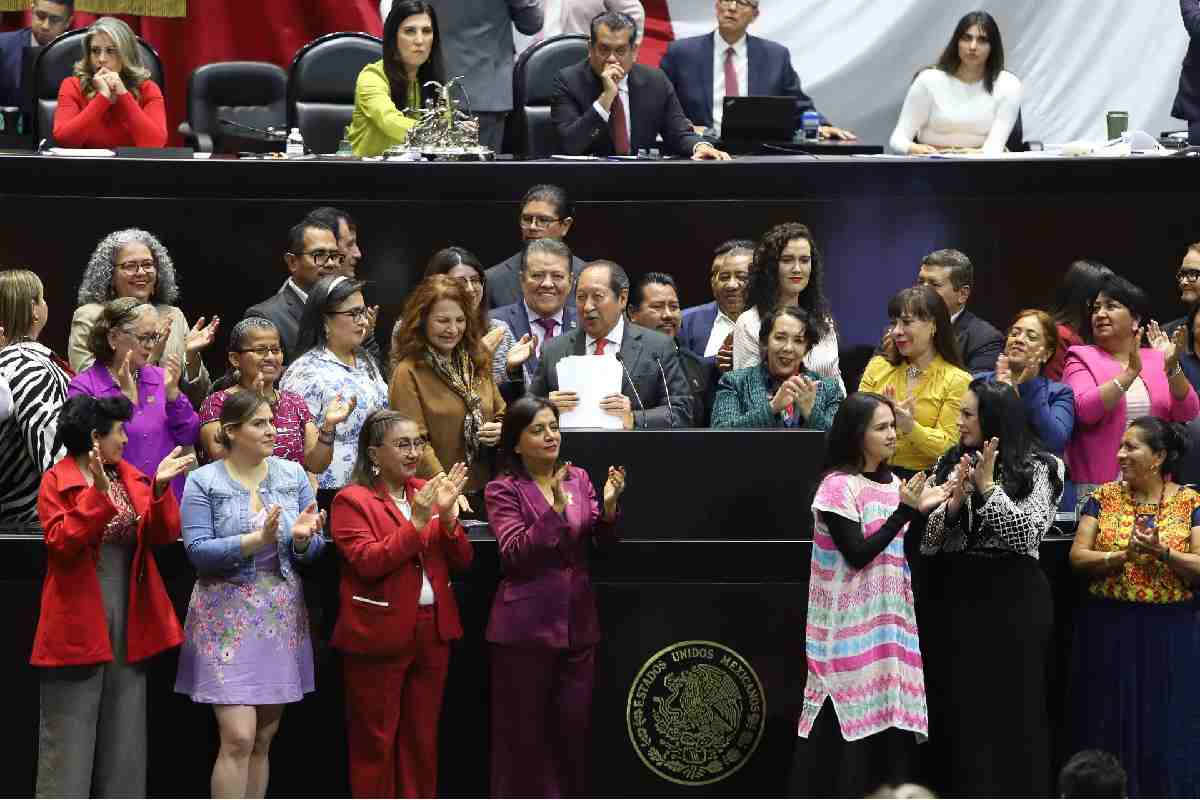 Diputados aprueban en lo general el Plan B electoral con apoyo de Morena y MC
