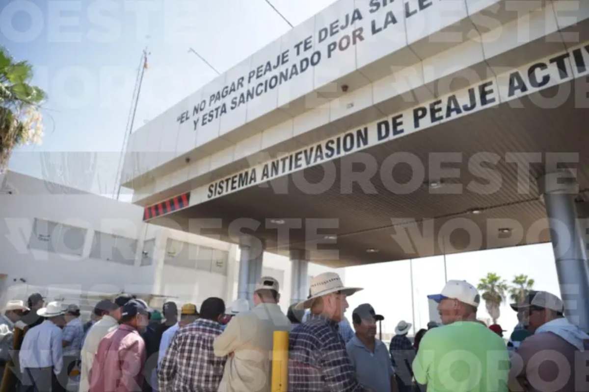 productores-agricolas-toman-casetas-sinaloa