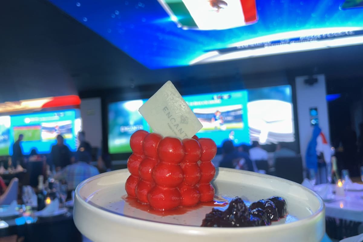 Postre de la carta del Encanto Fuego & Mar.