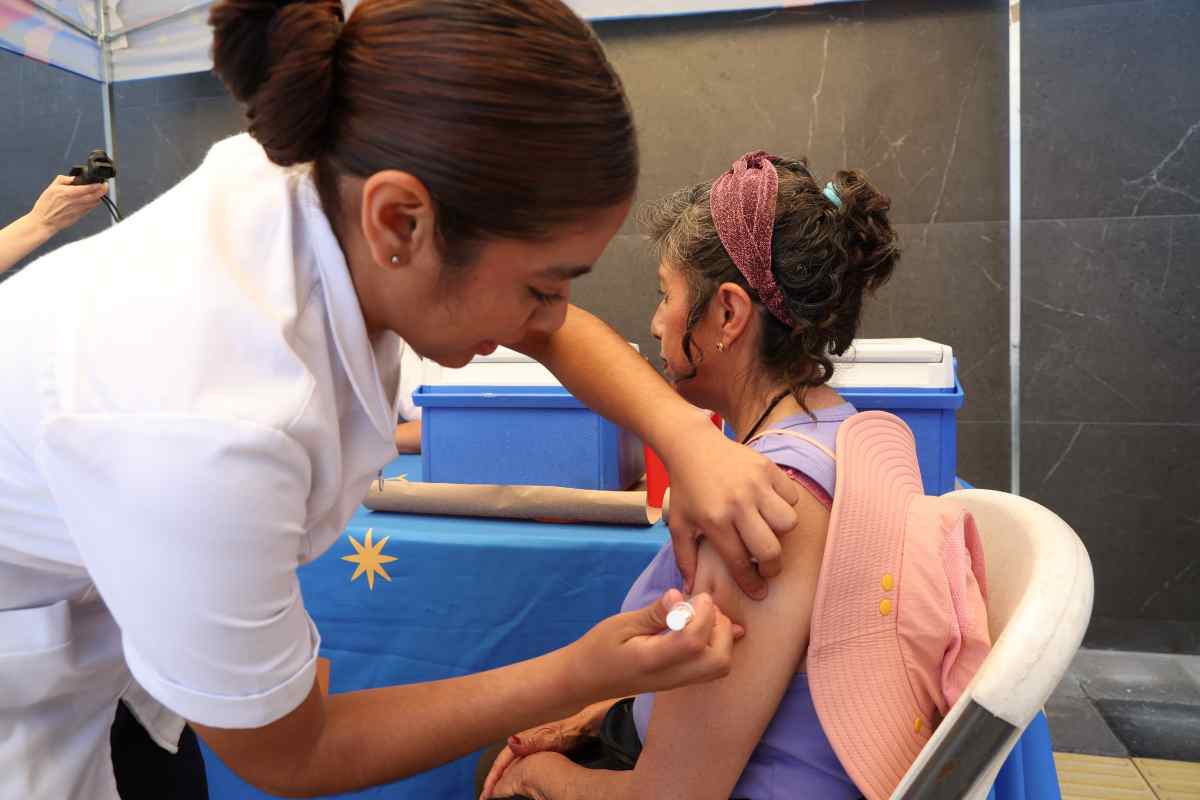 Arranca semana nacional de vacunación en CDMX: checa qué dosis estarán disponibles
