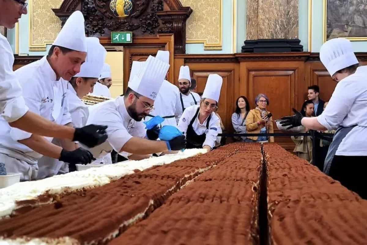 dan récord guinness a tiramisú más grande del mundo