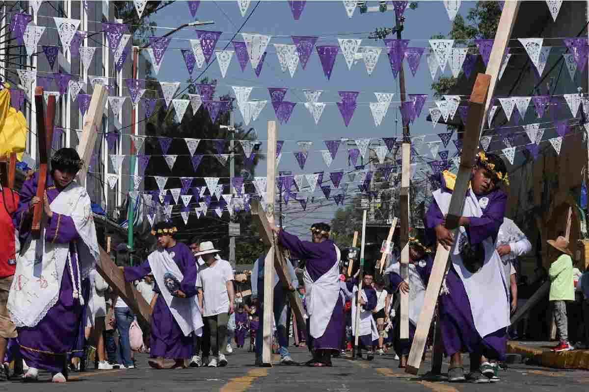 viacrucis en izatapalapa