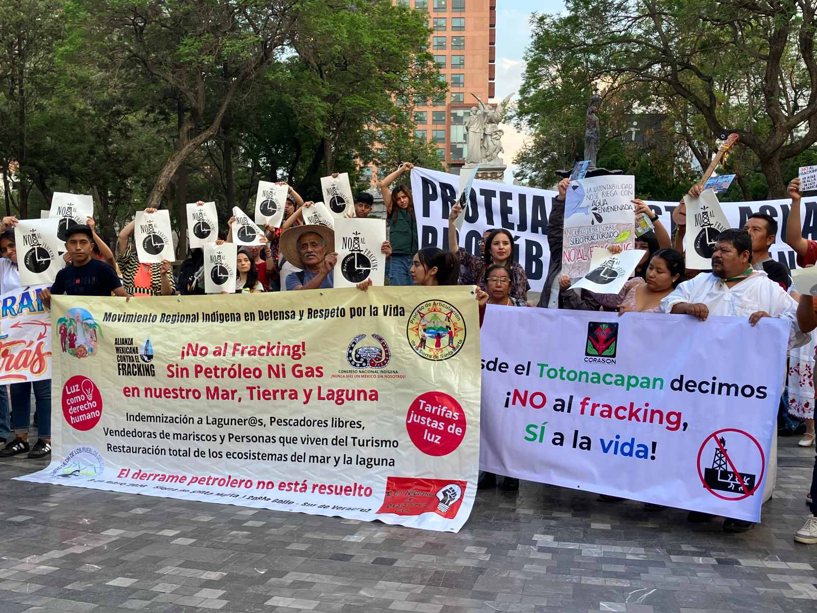 30 organizaciones y comunidades se manifiestan en rechazo al uso de fracking en México 