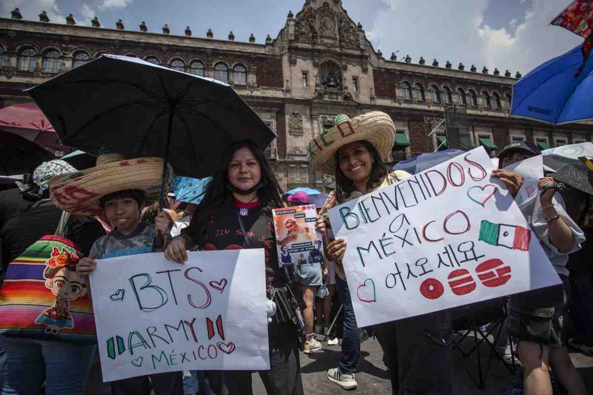 BTS Palacio Nacional México Sheinbaum