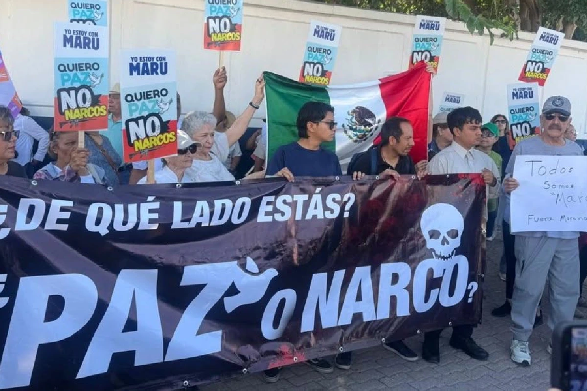 César Jáuregui, exfiscal de Chihuahua, comparece ante la FGR por caso de agentes de la CIA