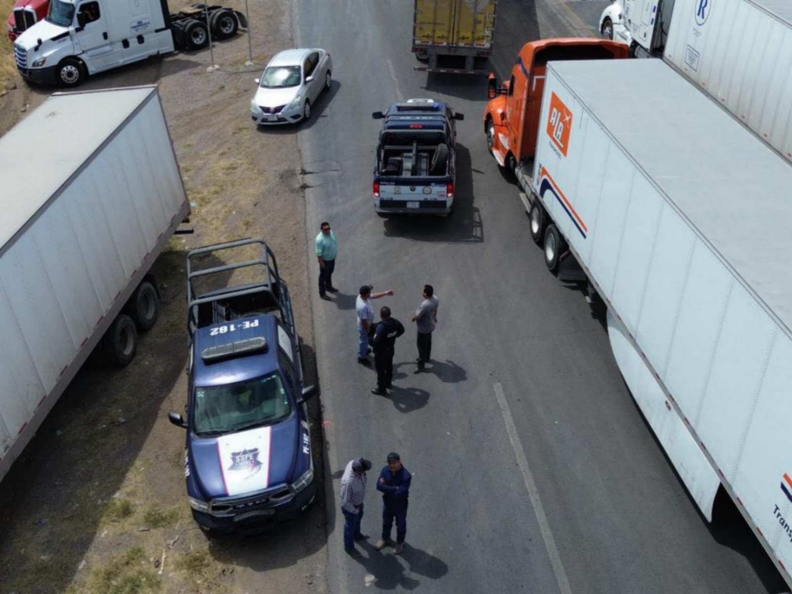 Chihuahua bloqueos carretera marcha Morena Maru Campos desafuero