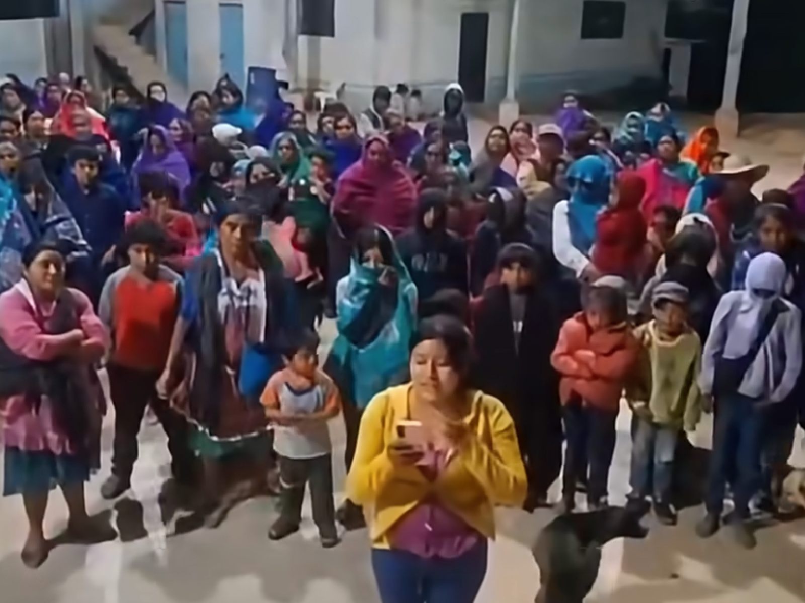 Comunidades indígenas de Guerrero reportan ataques con explosivos y desplazamiento en la Montaña Baja