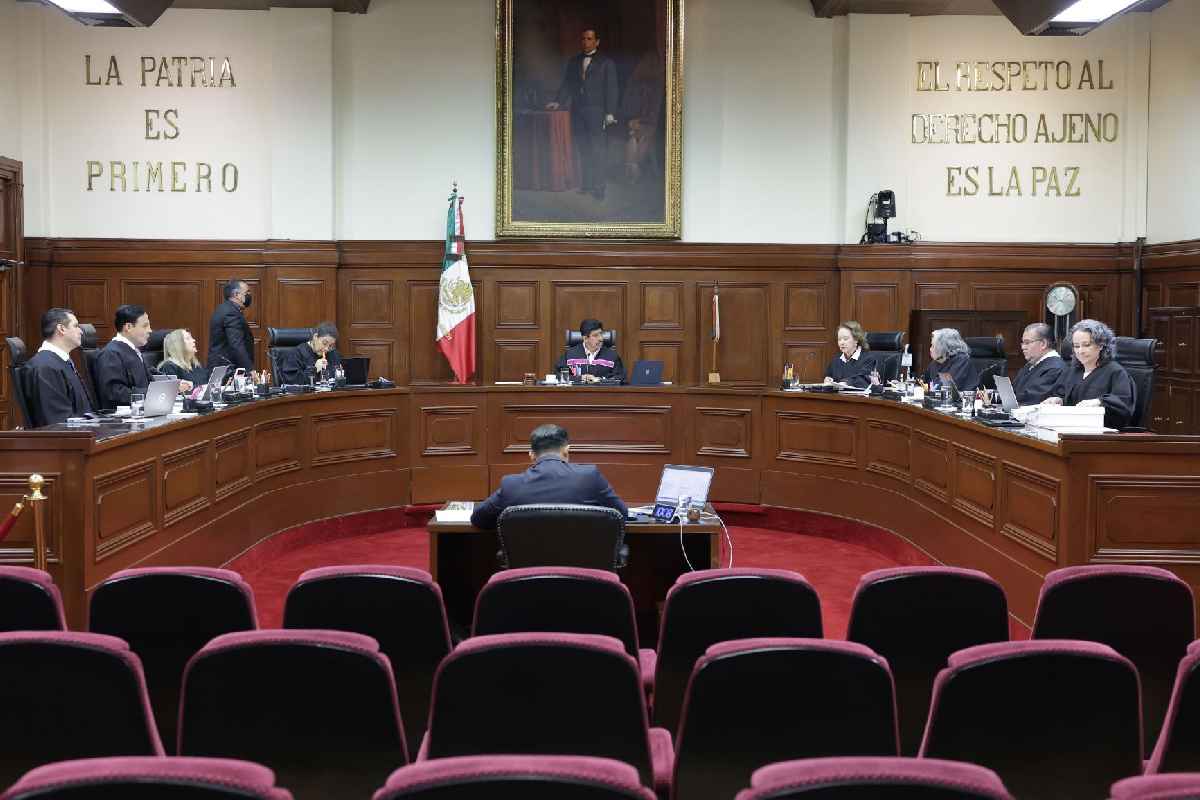 Suprema Corte reduce sentencia a mujer por explotación sexual; determina que hubo “doble castigo”