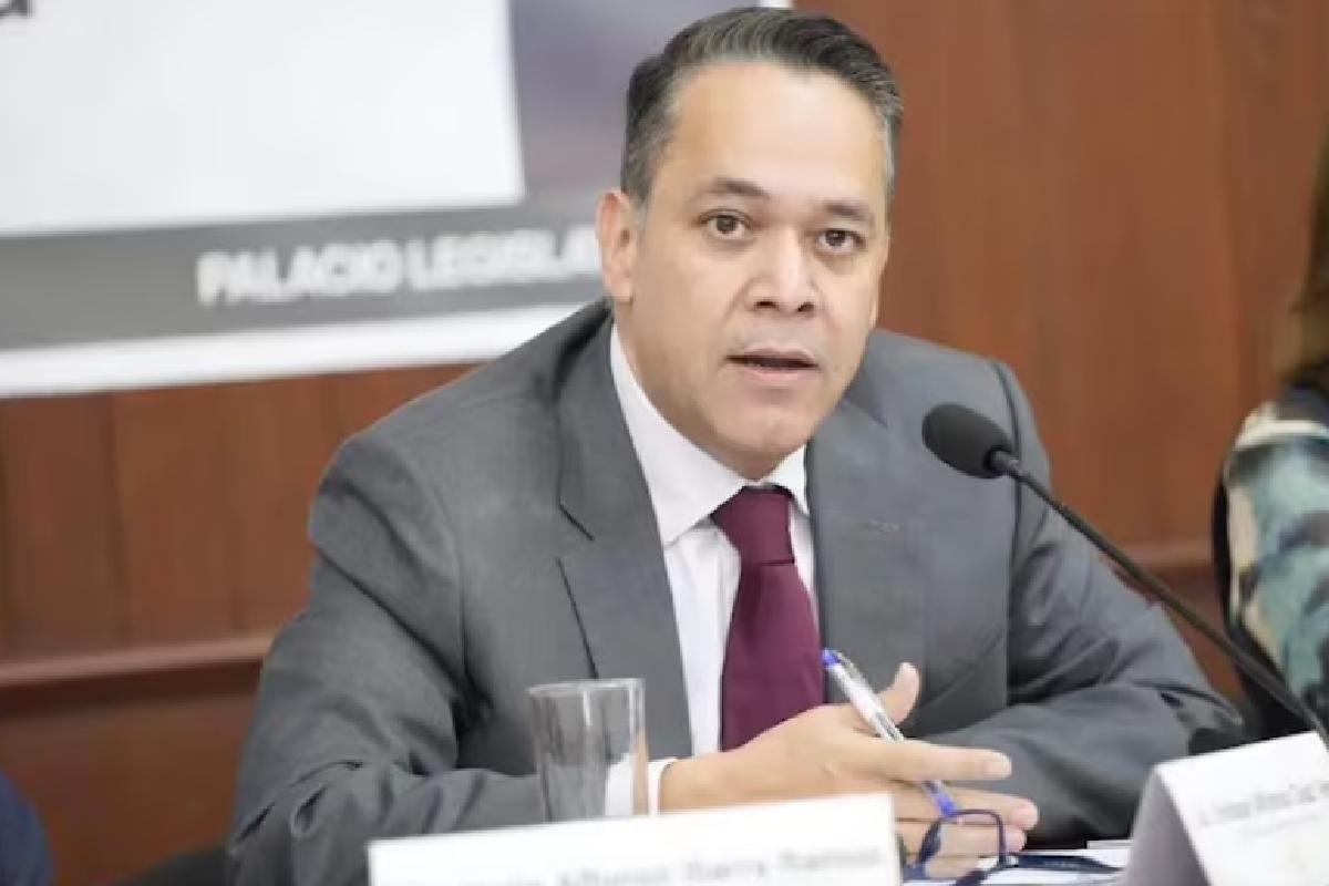Exsecretario de Finanzas de Rocha Moya ganó 120 mdp en tres años