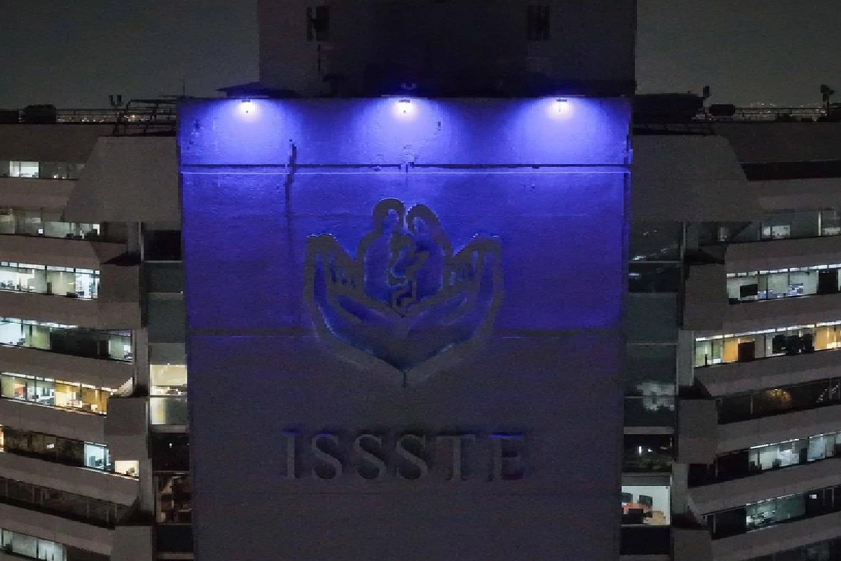 Una funcionaria del ISSSTE fue inhabilitada por 10 años por desvío de recursos