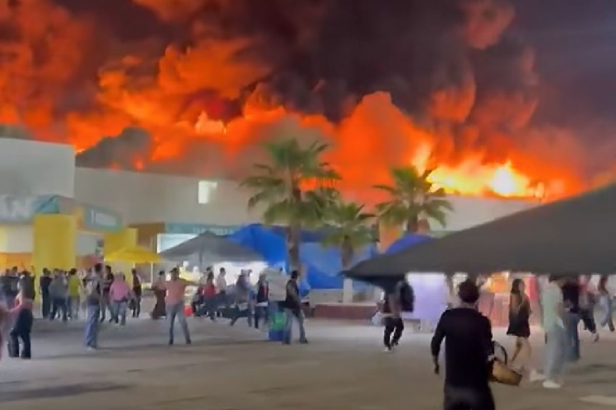 Incendio en la Feria Tabasco deja como saldo cinco expositores muertos