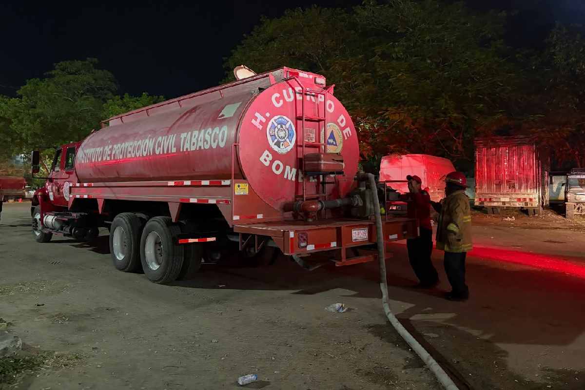 Incendio en la Feria Tabasco deja como saldo cinco expositores muertos