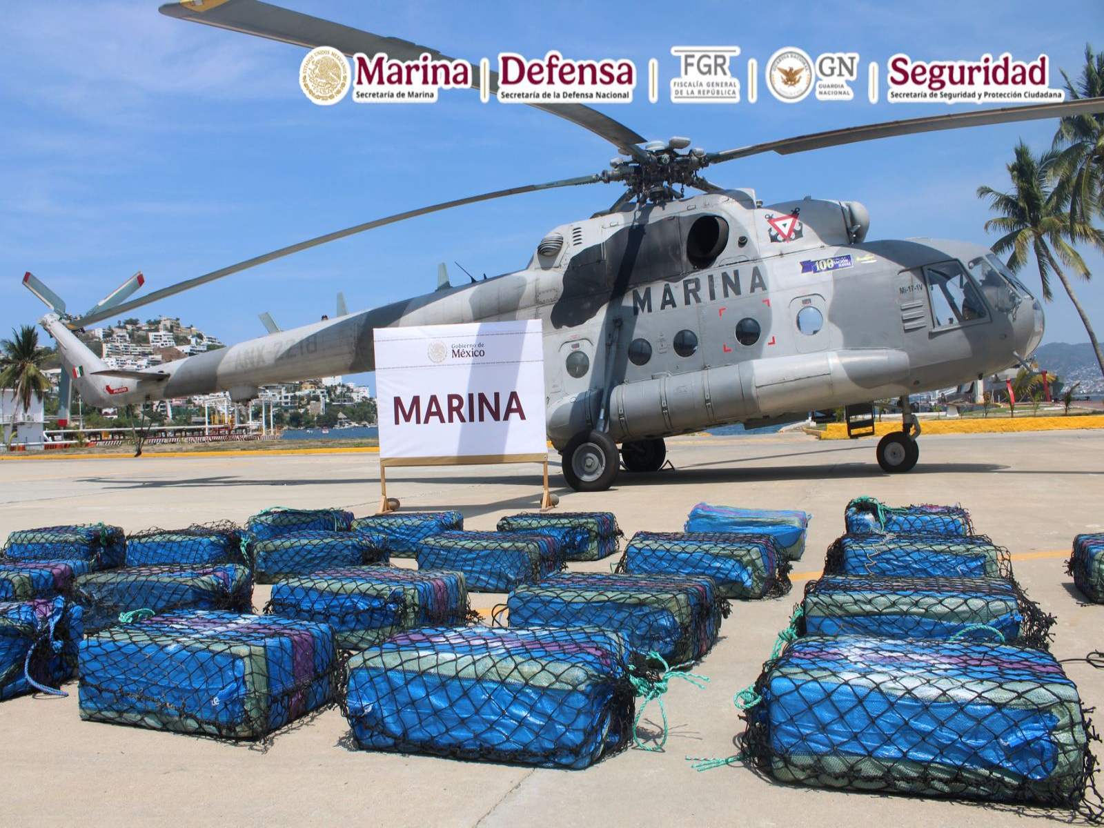 Marina asegura 26 bultos de cocaína en costas de Guerrero; detienen a dos extranjeros