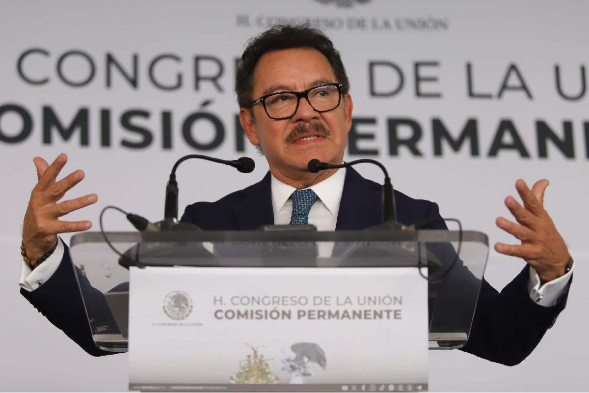 Oposición exige juicio a Rocha Moya; “no convertiremos a Morena en el payaso de las cachetadas”, responde Ignacio Mier