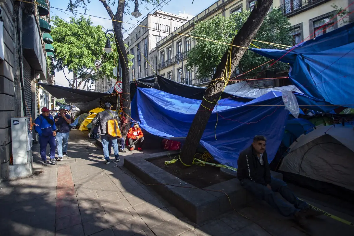 La CNTE mantiene su plantón este martes en CDMX