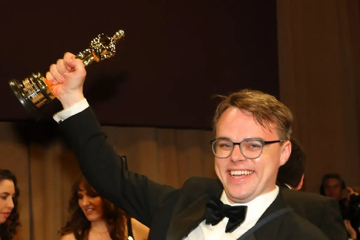 Aerolínea localiza el Oscar del cineasta Pavel Talankin; lo forzaron a denunciar