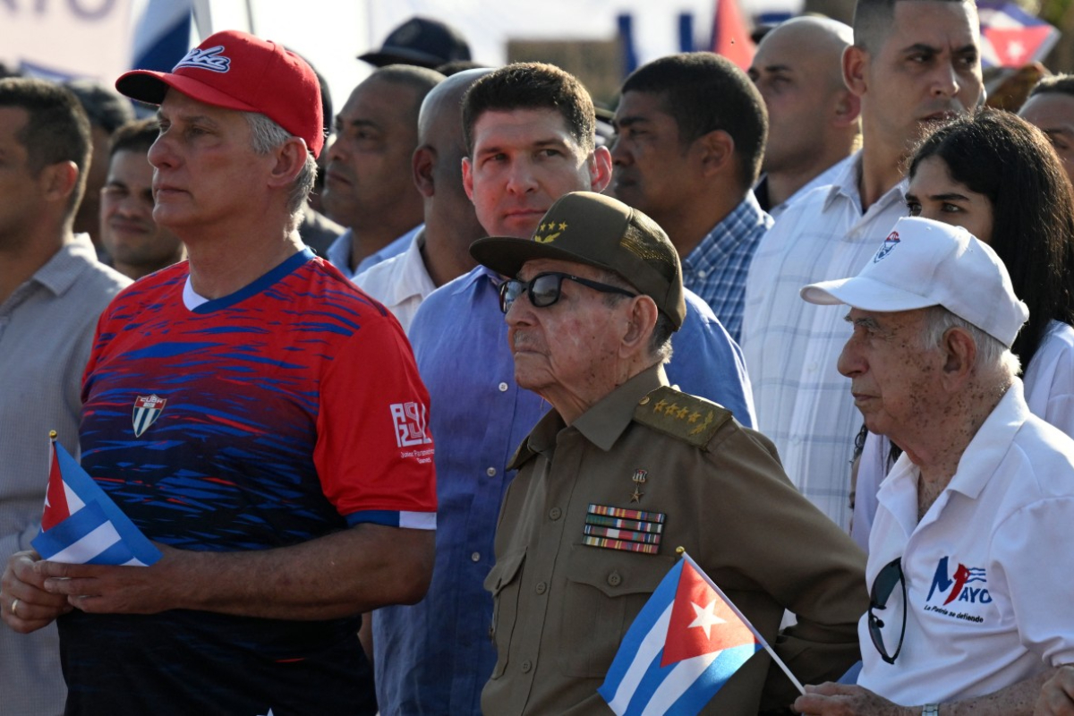 EU aumenta la presión a Cuba; sanciona a grupo empresarial controlado por militares