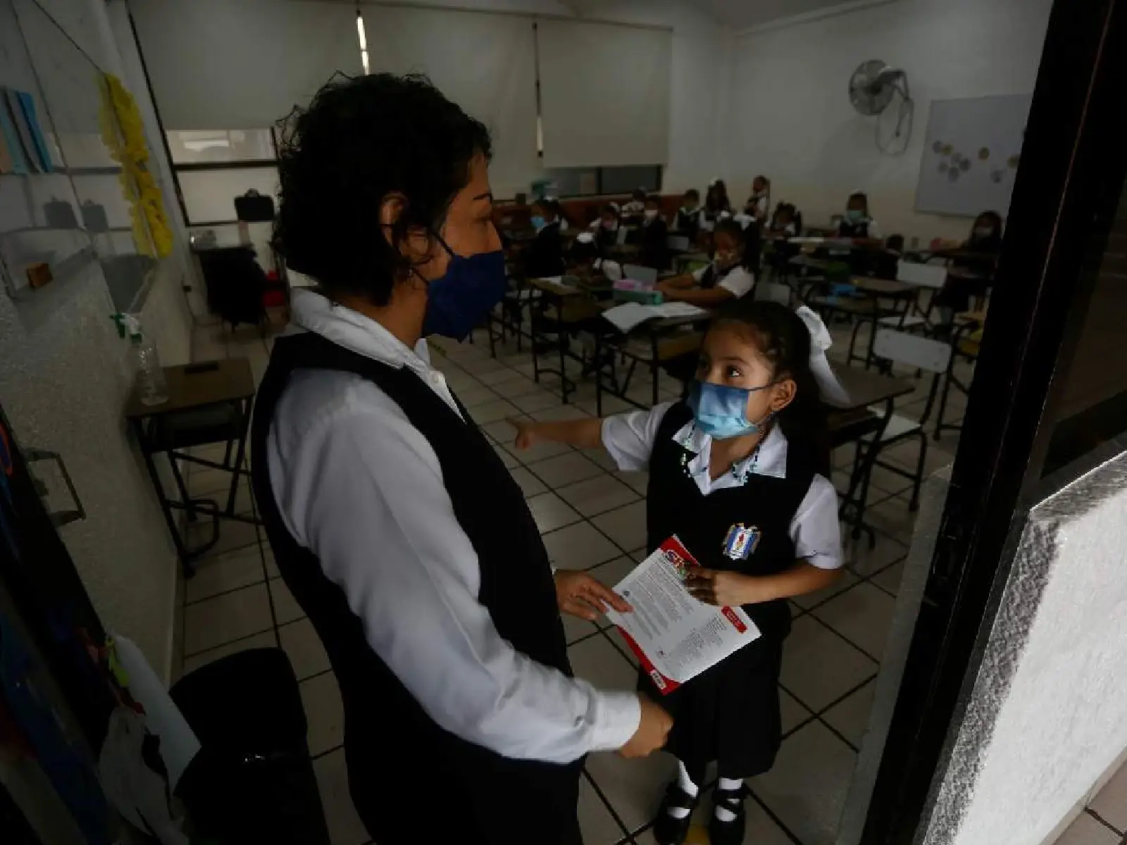 ¿Un mes más de vacaciones? SEP adelanta fin del ciclo escolar por intenso calor y el Mundial