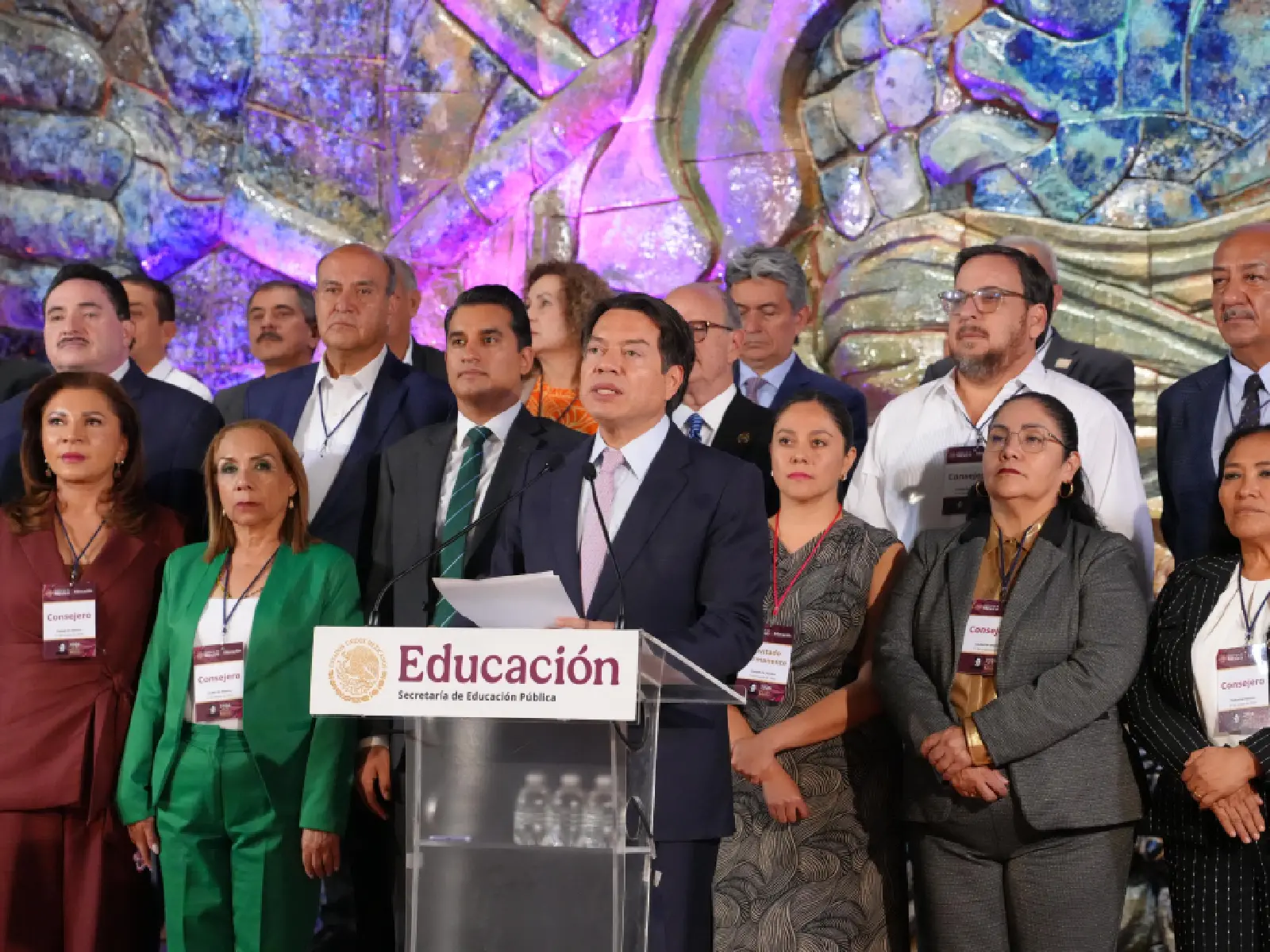 SEP da marcha atrás a adelantar el fin del ciclo escolar; este día concluyen las clases 