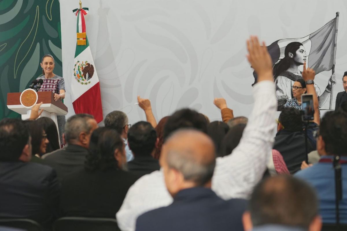 Sheinbaum conferencia prensa matutina día del trabajo salario imss